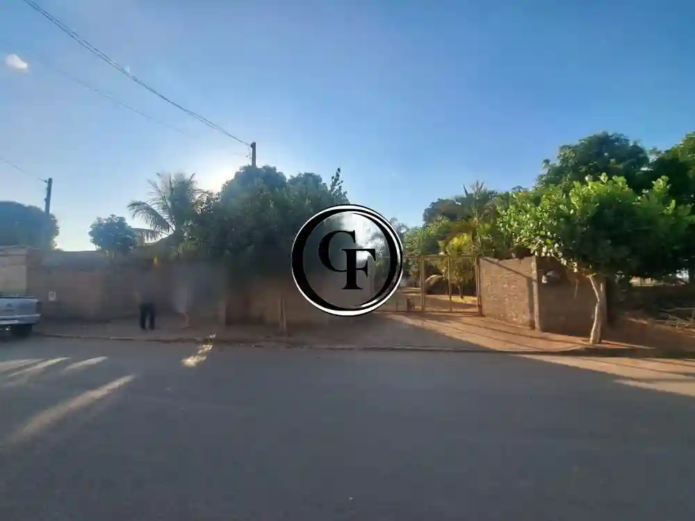 Fazenda / Sítio / Chácara com 3 quartos à venda, 1000m² — foto 1 de 22