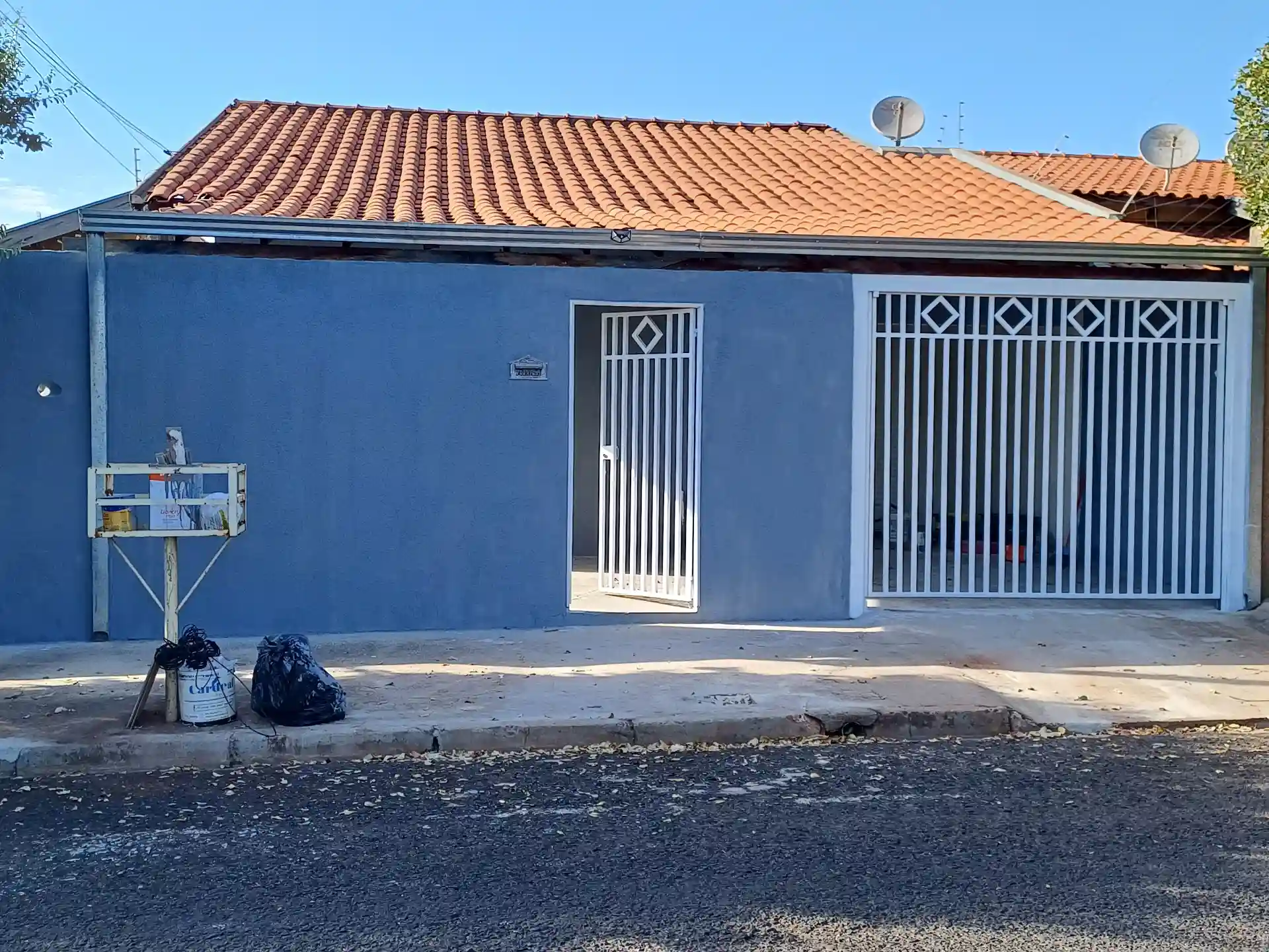 Casa com 2 quartos à venda, 200m² — foto 2 de 14