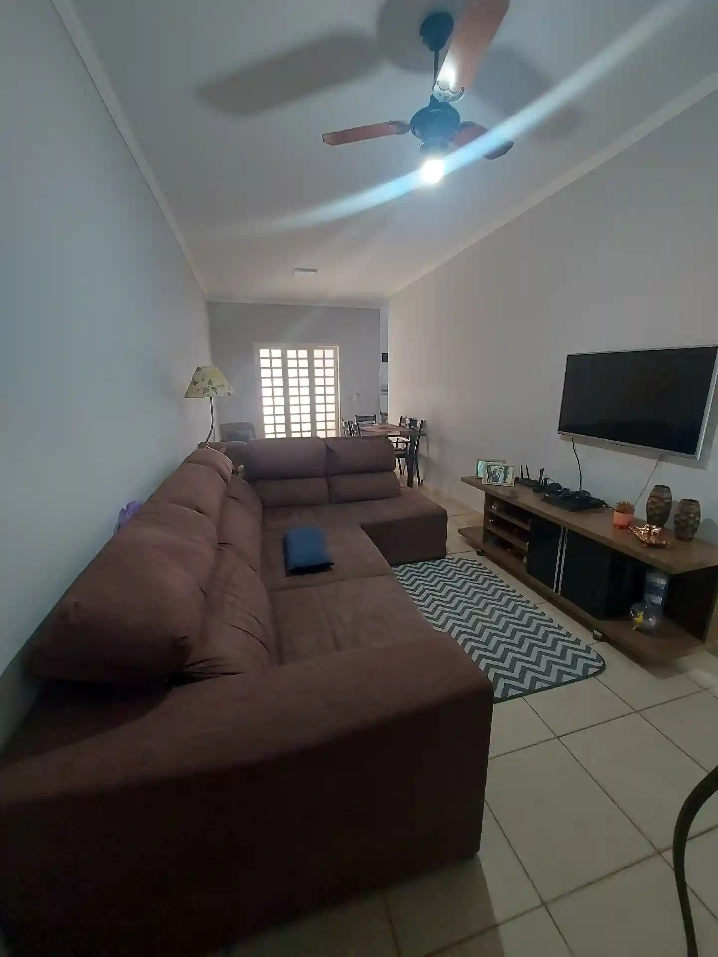 Casa com 3 quartos à venda, 100m² — foto 2 de 9