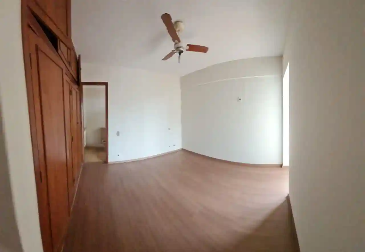 Apartamento com 3 quartos à venda, 138m² — foto 13 de 14