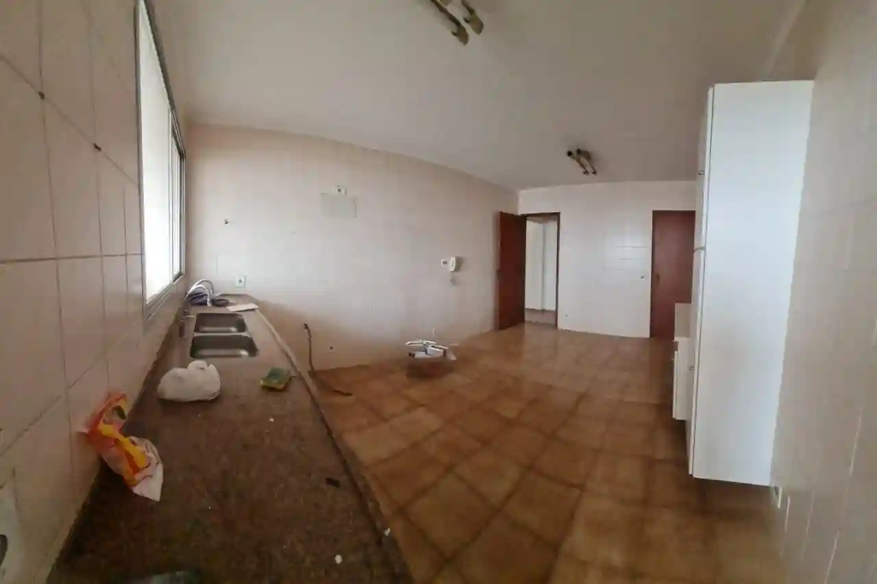 Apartamento com 3 quartos à venda, 138m² — foto 6 de 14