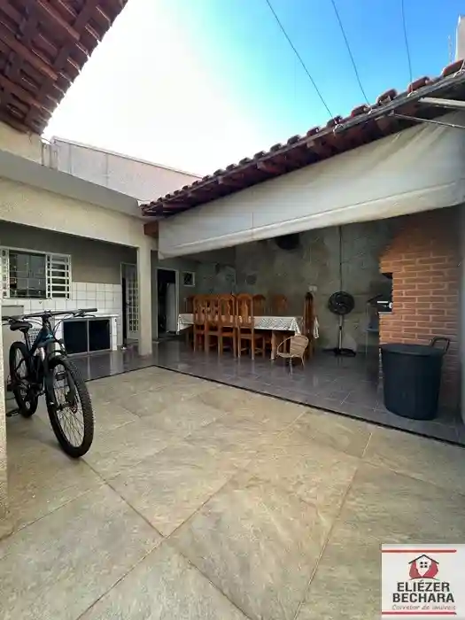Casa com 3 quartos à venda, 136m² — foto 9 de 24