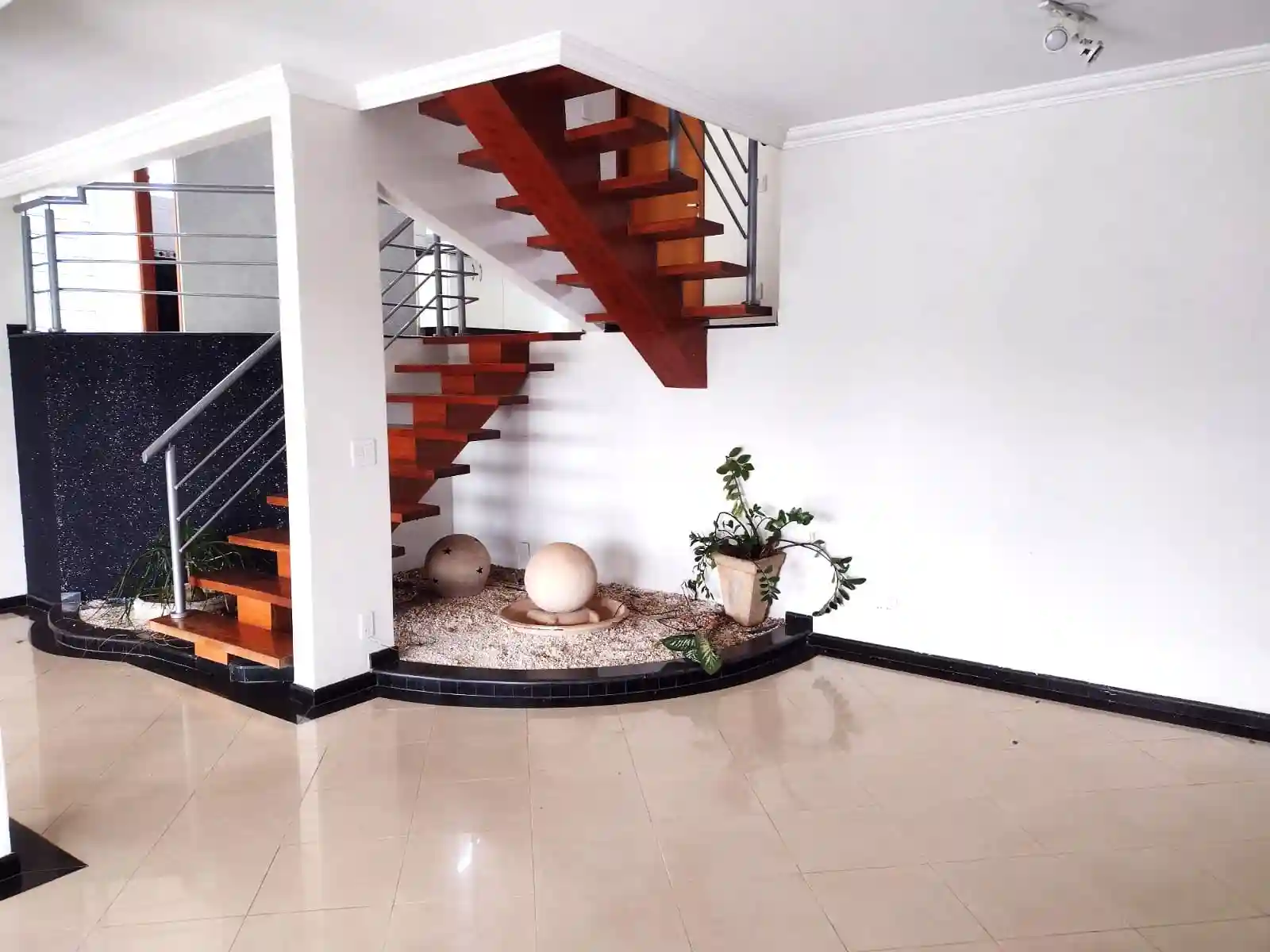 Casa com 3 quartos à venda, 280m² — foto 10 de 34