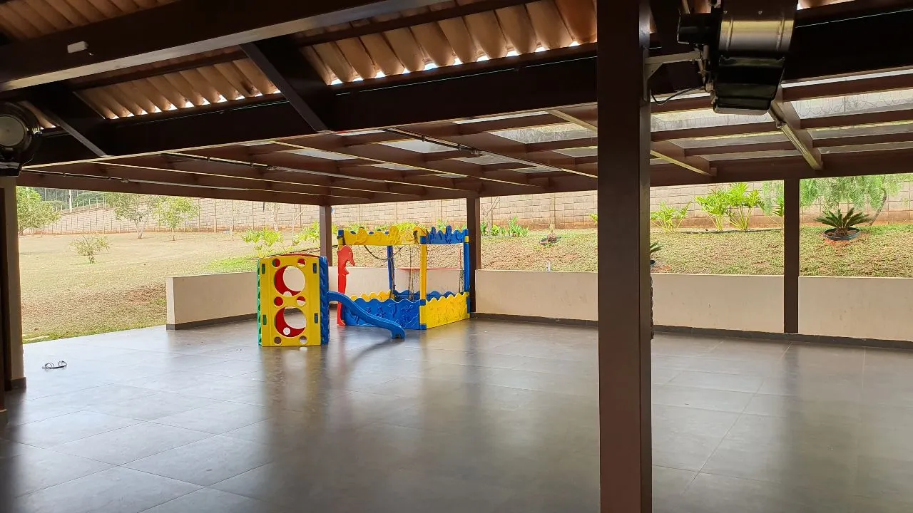Terreno / Lote / Condomínio à venda — foto 4 de 9