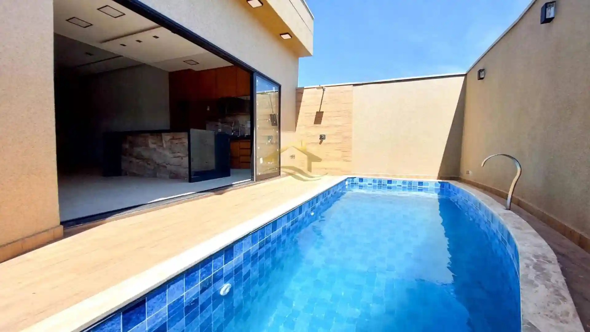 Casa com 3 quartos à venda, 135m² — foto 27 de 35