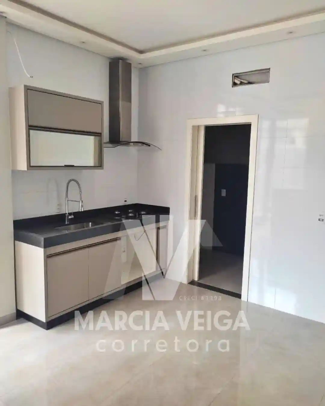 Casa de Condomínio com 3 quartos à venda, 275m² — foto 10 de 12