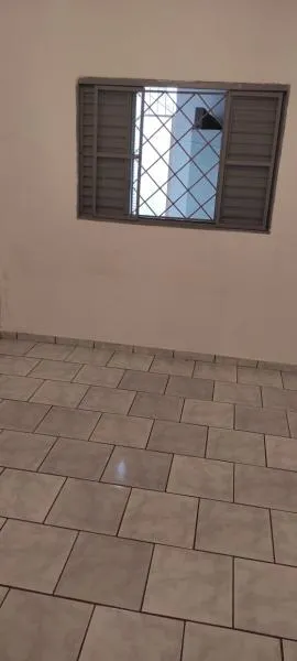 Casa à venda — foto 4 de 4