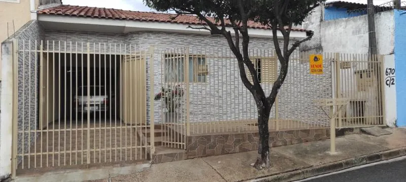 Casa à venda — foto 1 de 4