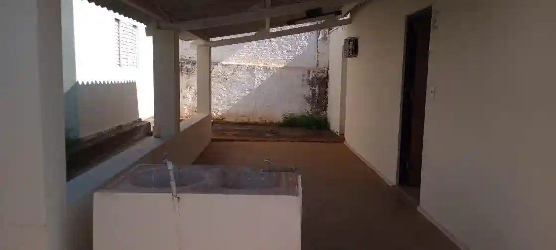 Casa Comercial com 2 quartos à venda, 242m² — foto 5 de 18