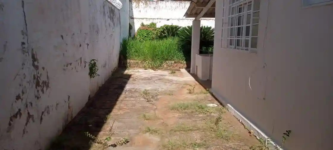 Casa Comercial com 2 quartos à venda, 242m² — foto 7 de 18