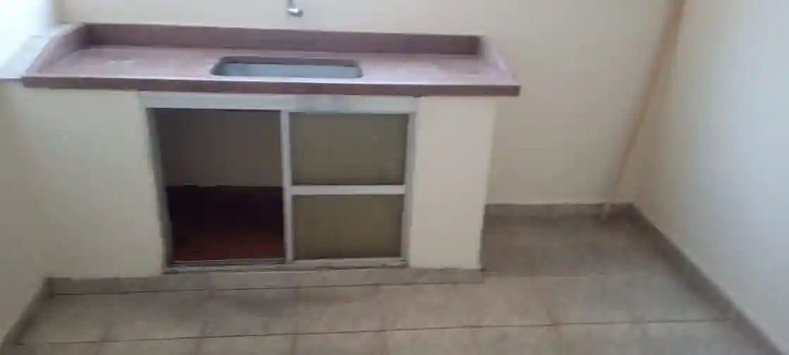 Casa Comercial com 2 quartos à venda, 242m² — foto 8 de 18