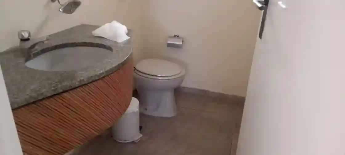 Casa Comercial com 2 quartos à venda, 242m² — foto 11 de 18