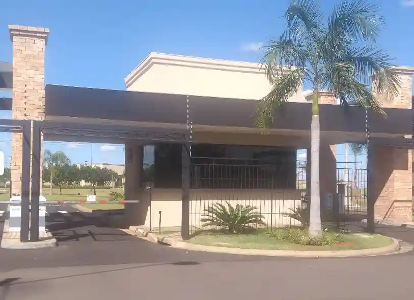 Terreno / Lote / Condomínio  à venda, 338m² — foto 5 de 5