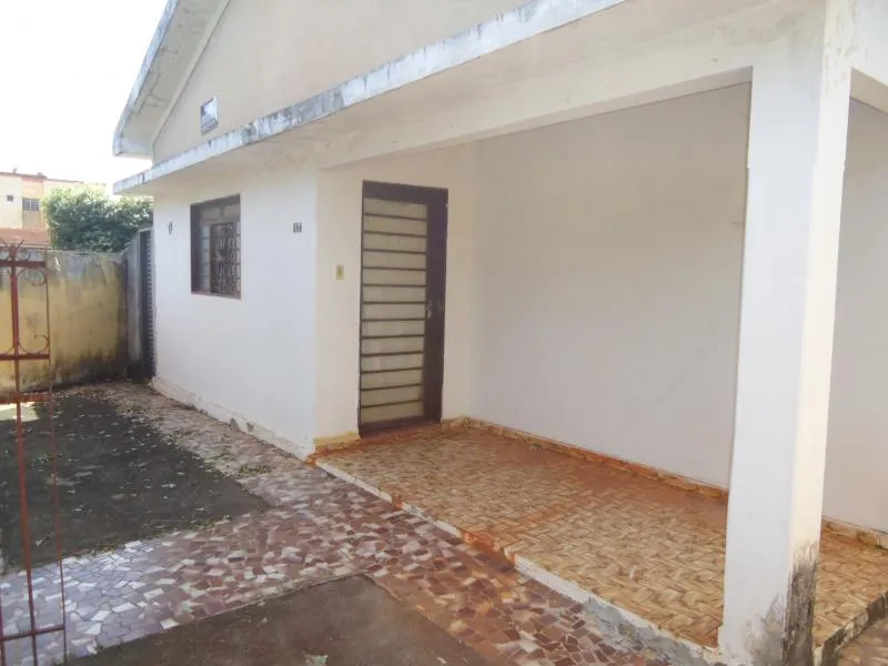 Casa à venda — foto 3 de 4