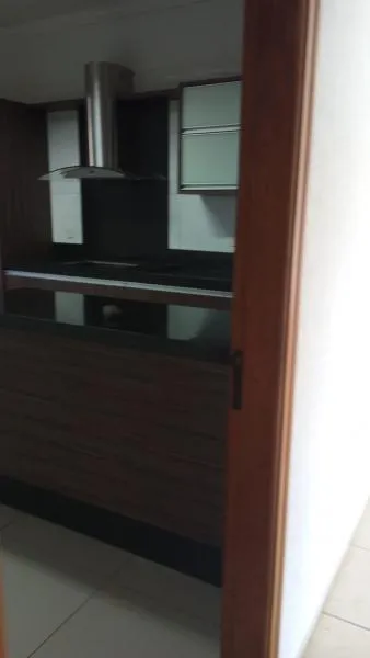 Casa à venda — foto 1 de 2