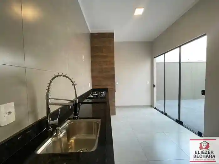 Casa com 2 quartos à venda, 80m² — foto 8 de 26