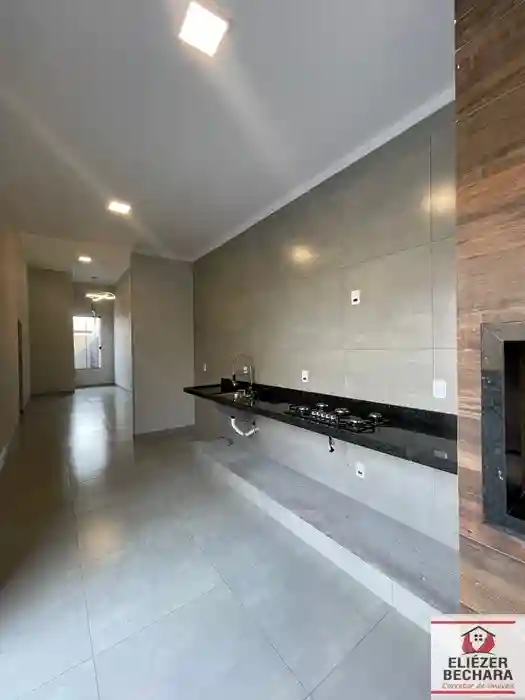 Casa com 2 quartos à venda, 80m² — foto 1 de 26