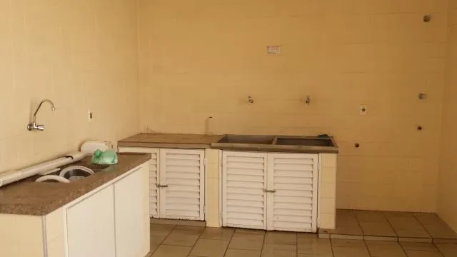 Casa à venda — foto 6 de 10