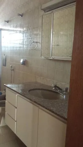 Casa à venda — foto 7 de 10
