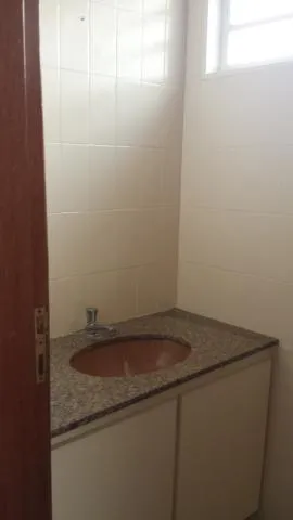 Casa à venda — foto 9 de 10