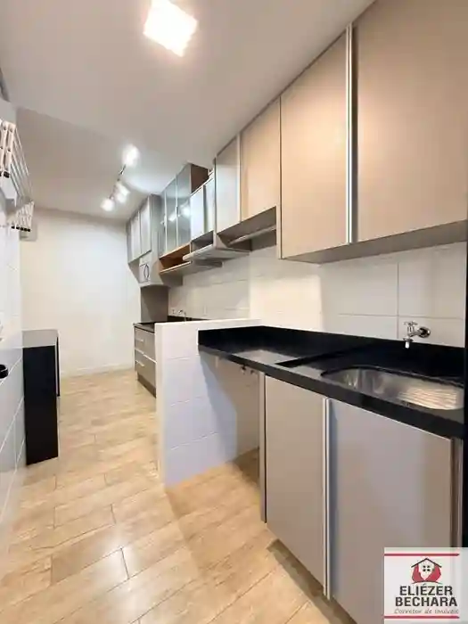 Apartamento com 2 quartos à venda, 72m² — foto 4 de 27