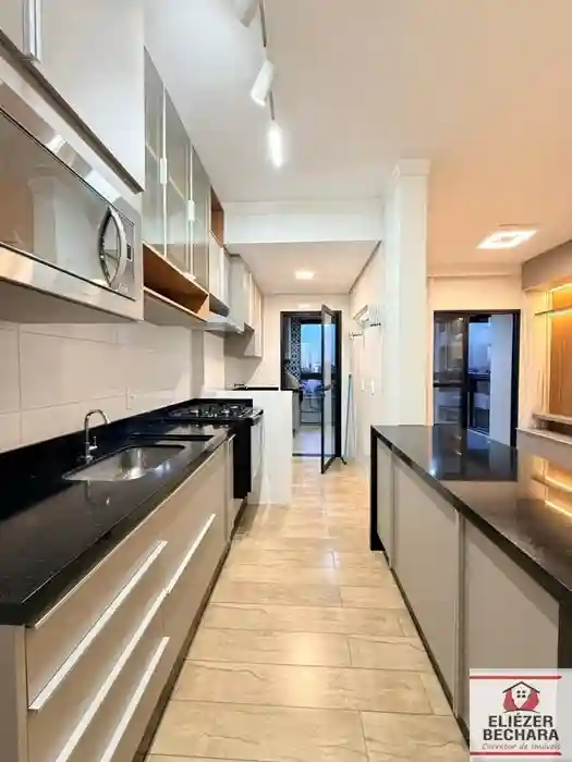 Apartamento com 2 quartos à venda, 72m² — foto 3 de 27