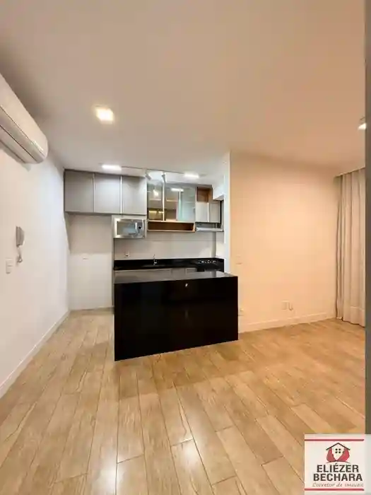Apartamento com 2 quartos à venda, 72m² — foto 21 de 27