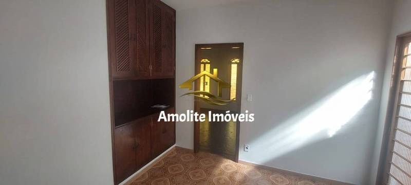 Casa com 3 quartos à venda, 290m² — foto 14 de 26