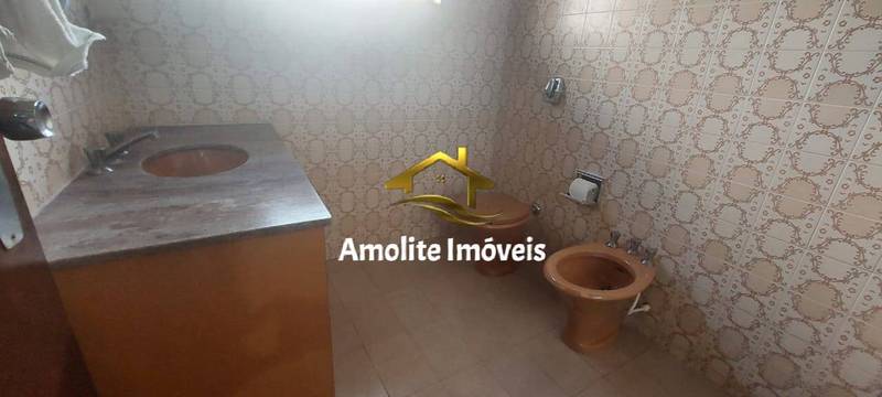 Casa com 3 quartos à venda, 290m² — foto 23 de 26