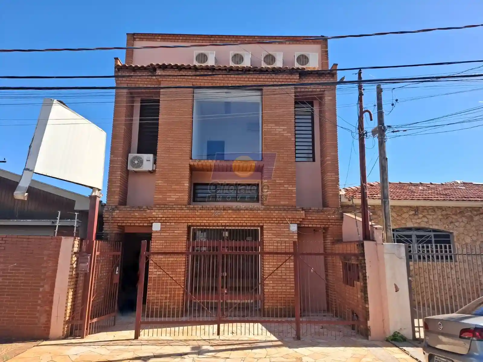 Loja / Salão / Ponto Comercial  à venda, 224m² — foto 1 de 5