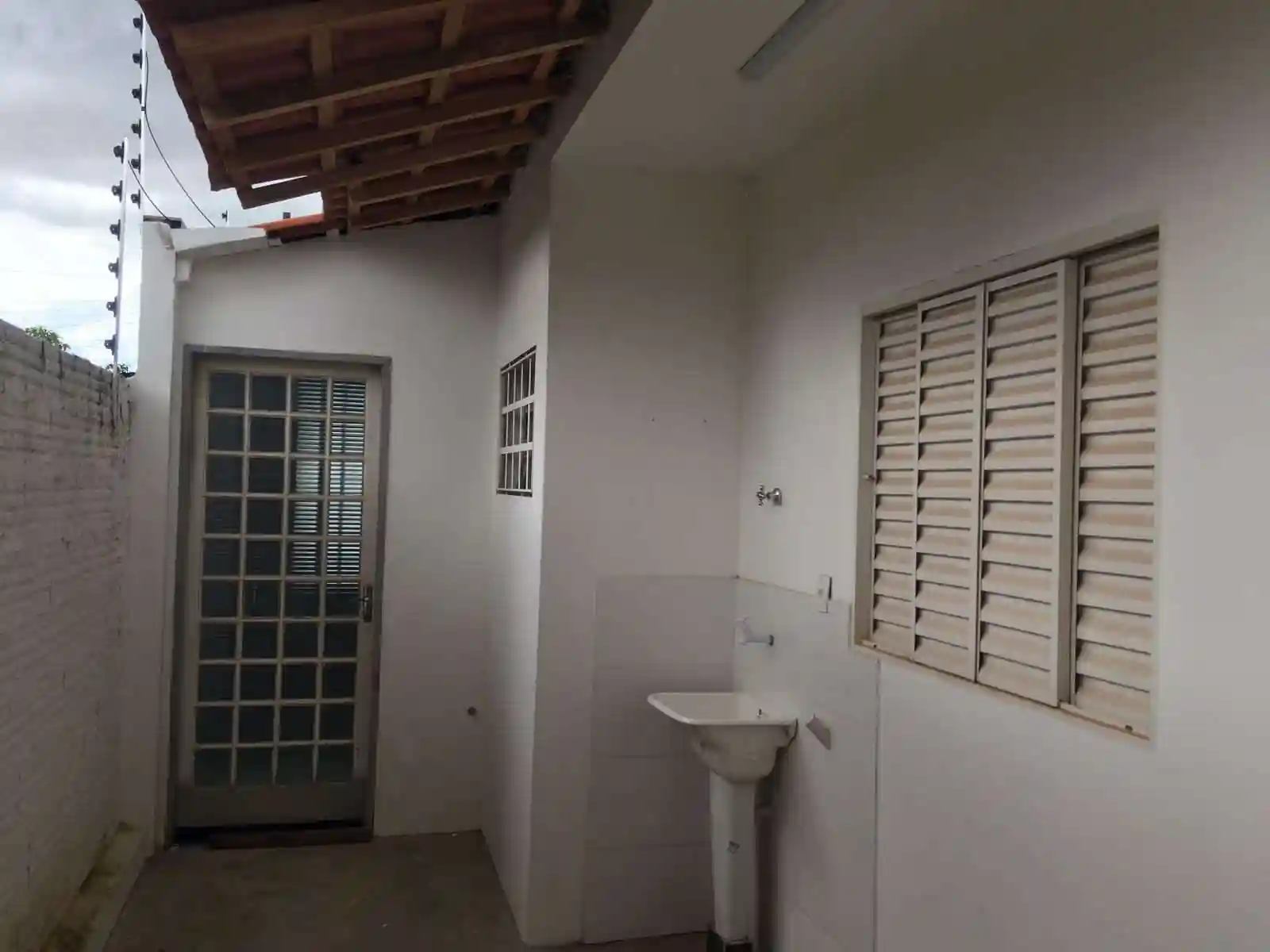 Casa com 3 quartos à venda, 360m² — foto 13 de 17