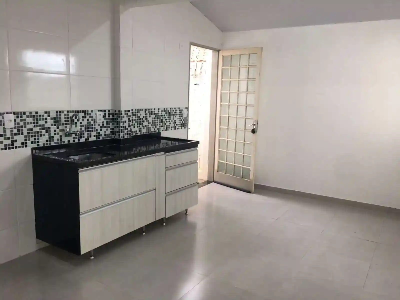 Casa com 3 quartos à venda, 360m² — foto 5 de 17