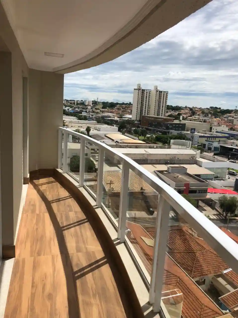 Apartamento com 1 quarto à venda, 50m² — foto 2 de 5