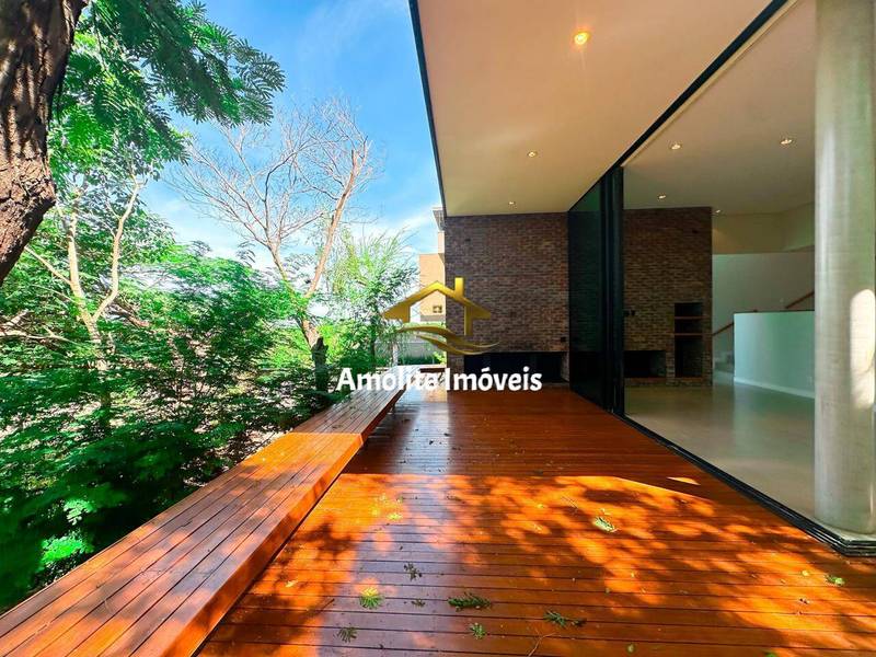 Casa de Condomínio com 3 quartos à venda, 287m² — foto 22 de 36