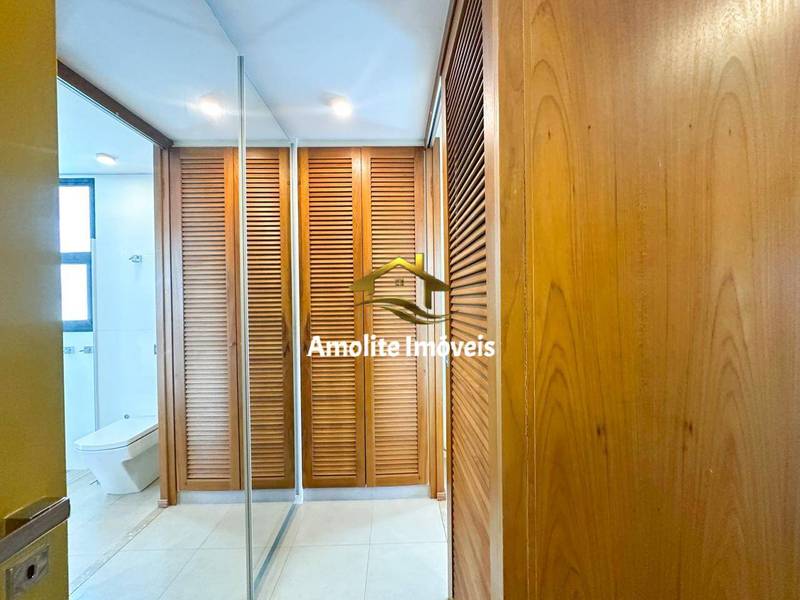Casa de Condomínio com 3 quartos à venda, 287m² — foto 10 de 36