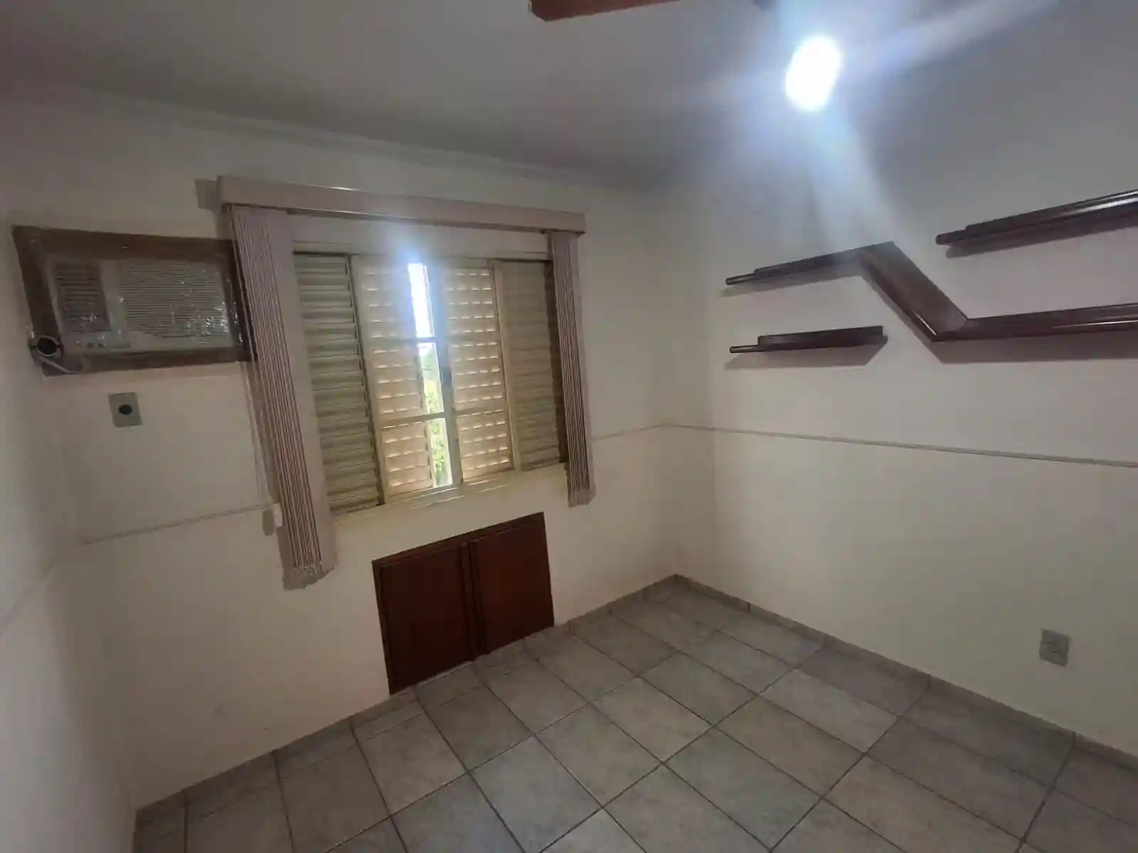 Apartamento com 2 quartos à venda, 75m² — foto 6 de 9