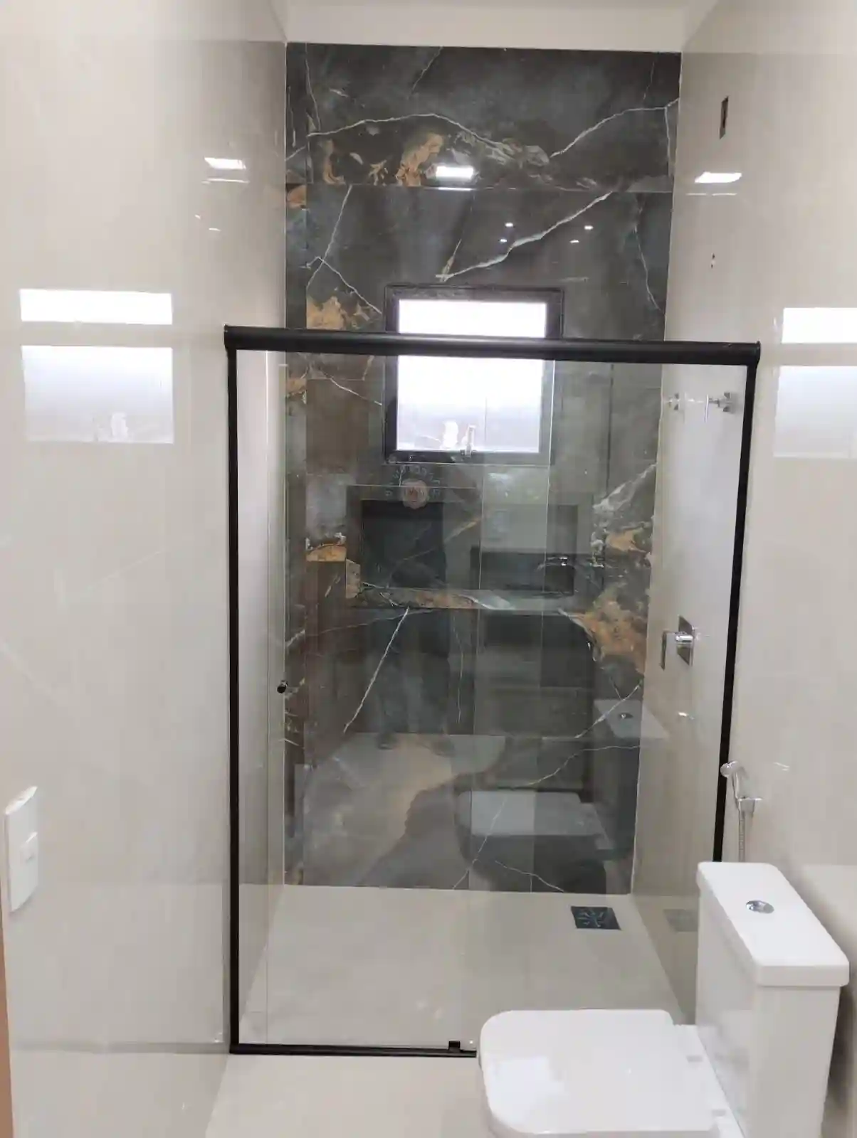 Casa de Condomínio com 3 quartos à venda, 200m² — foto 3 de 21
