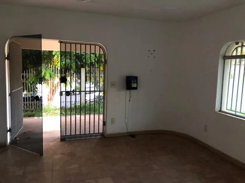 Sobrado à venda — foto 3 de 5