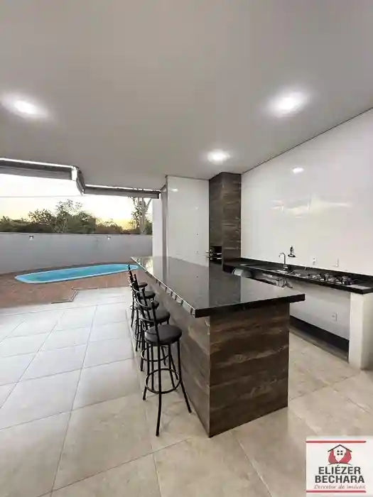 Casa com 2 quartos à venda, 140m² — foto 9 de 31