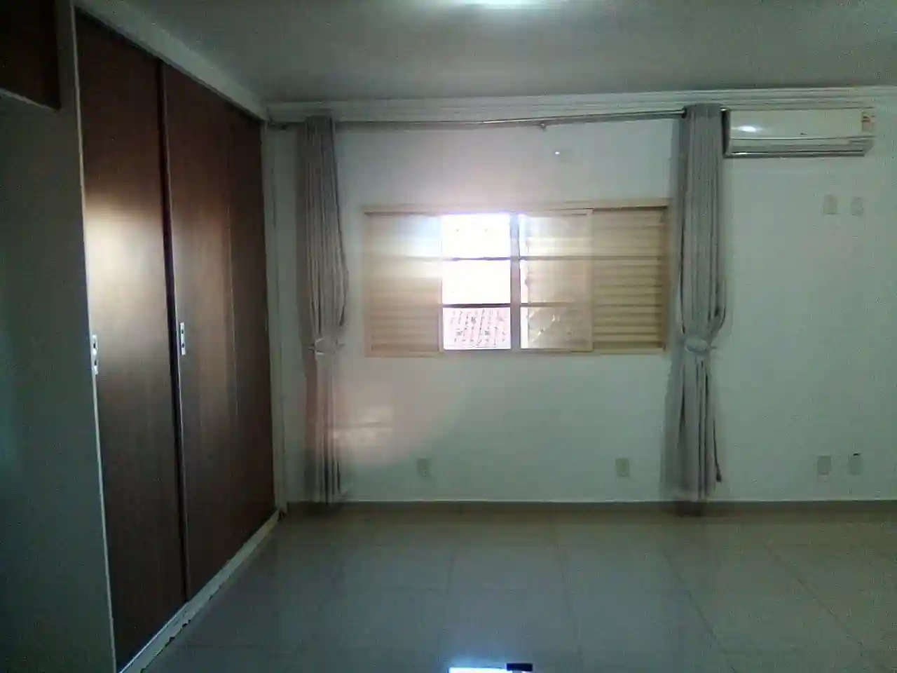 Casa de Condomínio com 4 quartos à venda, 400m² — foto 10 de 16