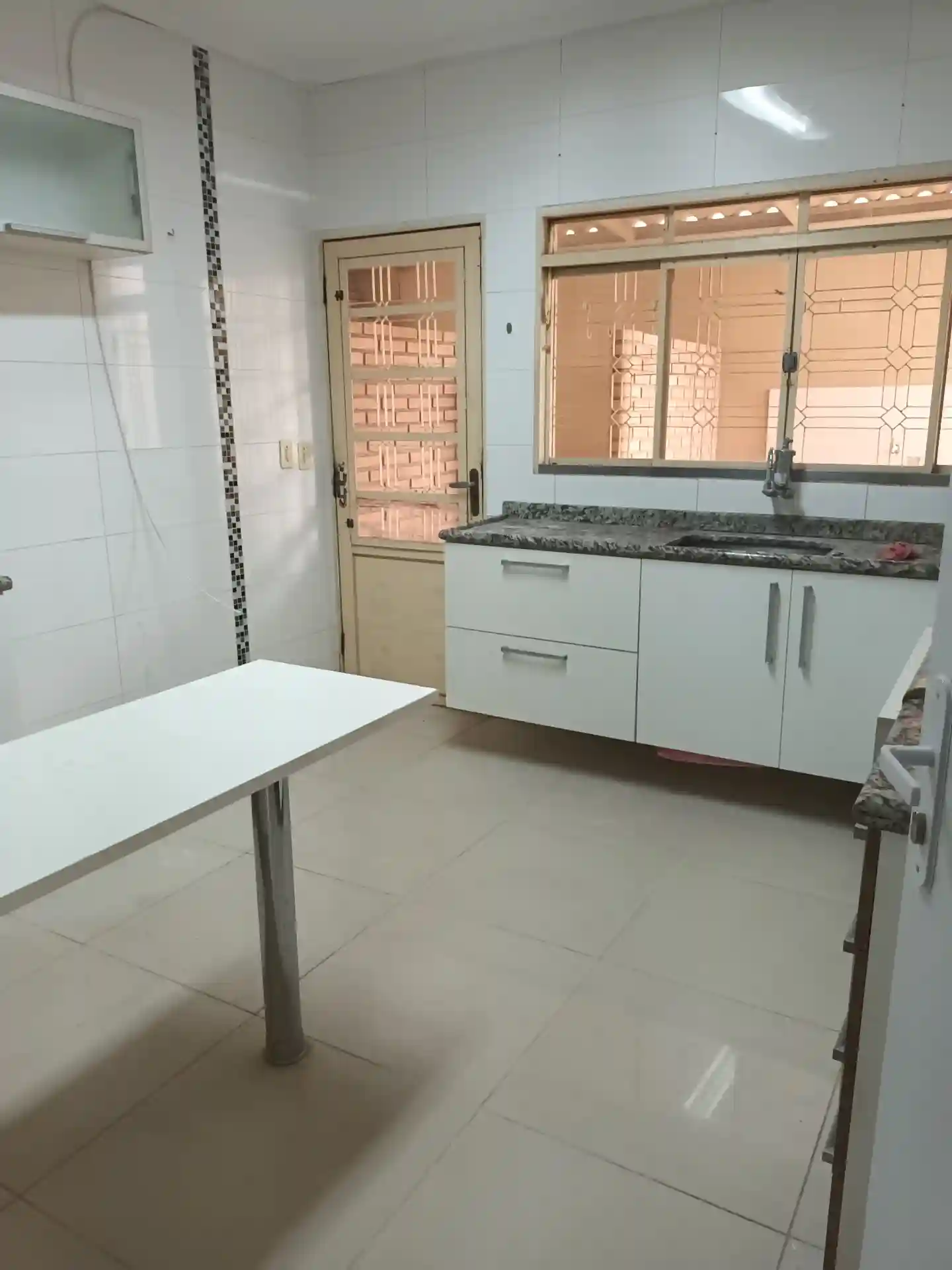 Casa de Condomínio com 4 quartos à venda, 400m² — foto 14 de 16