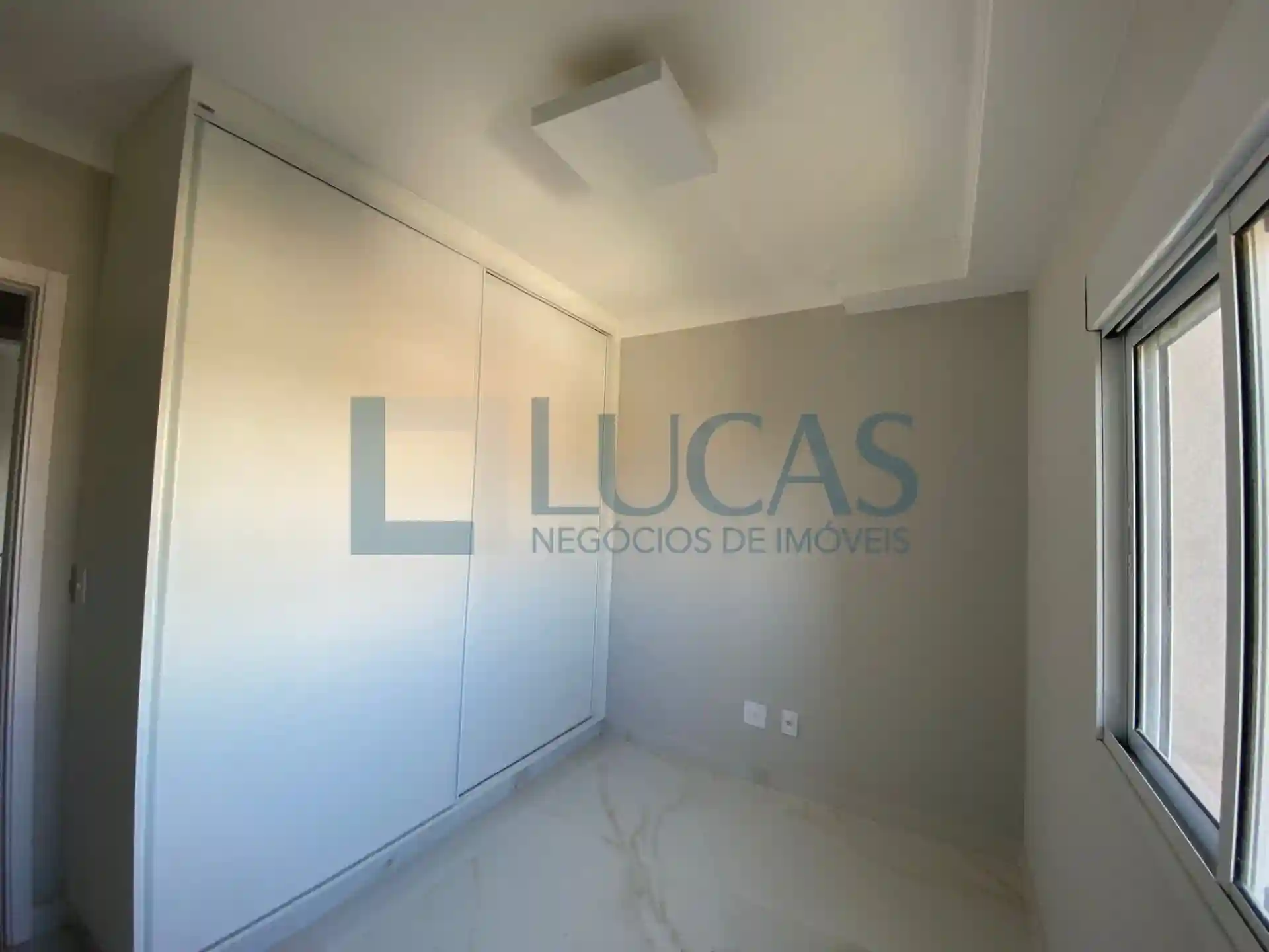 Apartamento com 3 quartos à venda, 115m² — foto 10 de 15