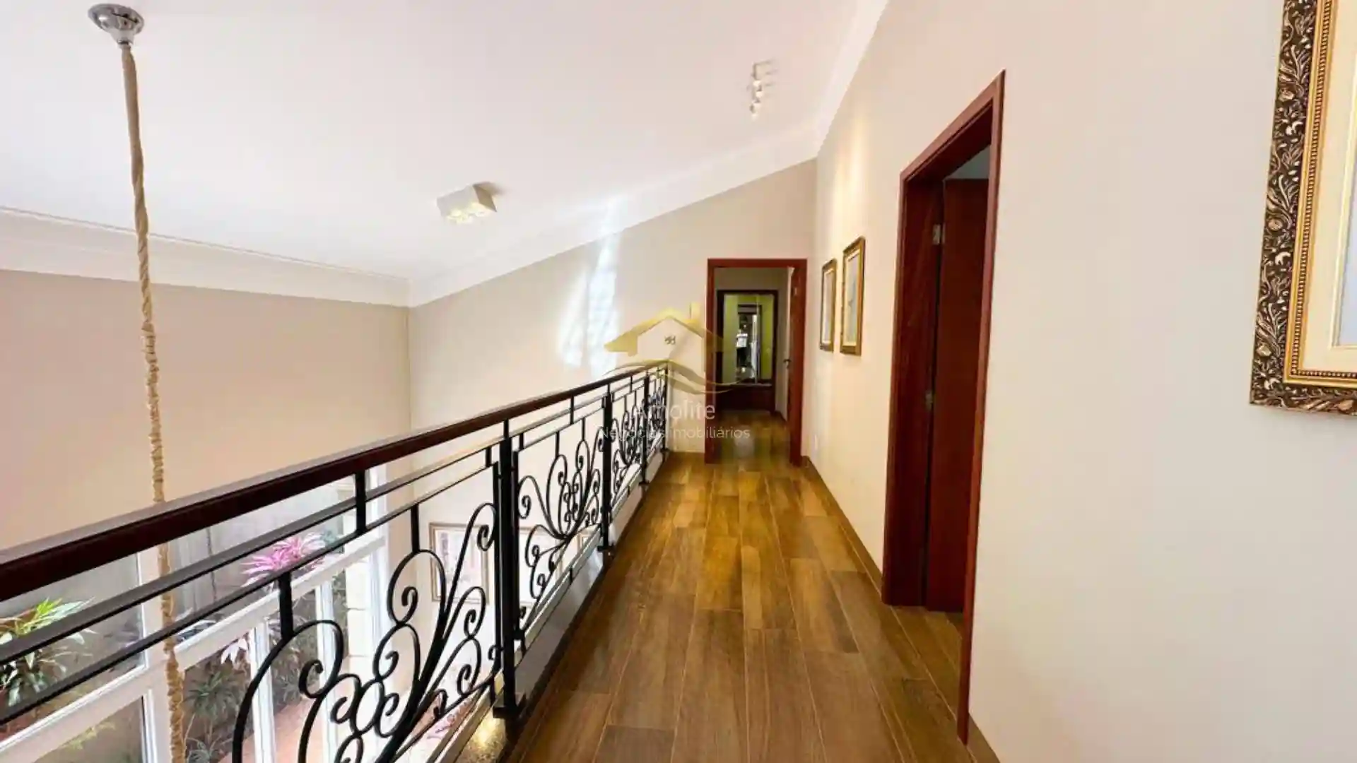 Casa de Condomínio com 4 quartos à venda, 377m² — foto 10 de 30
