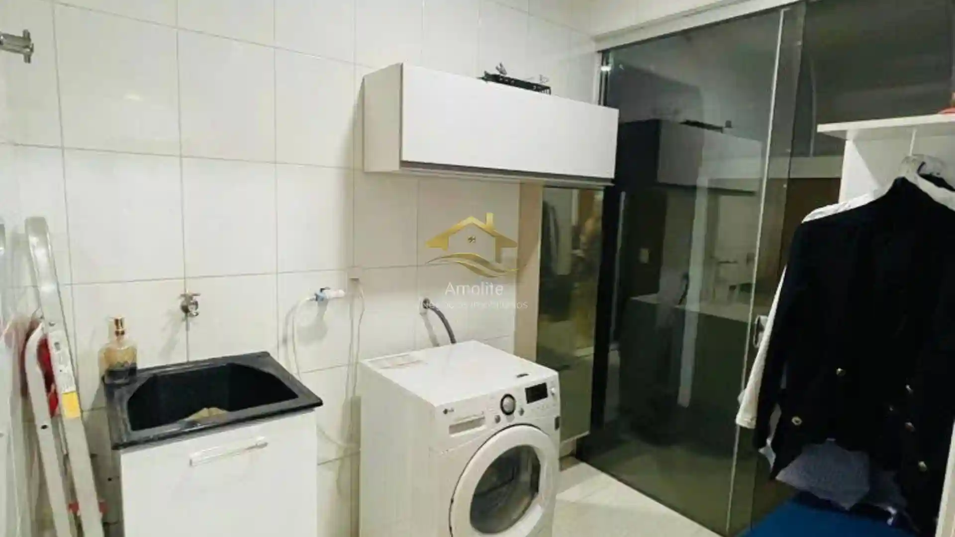 Casa de Condomínio com 3 quartos à venda, 230m² — foto 15 de 34