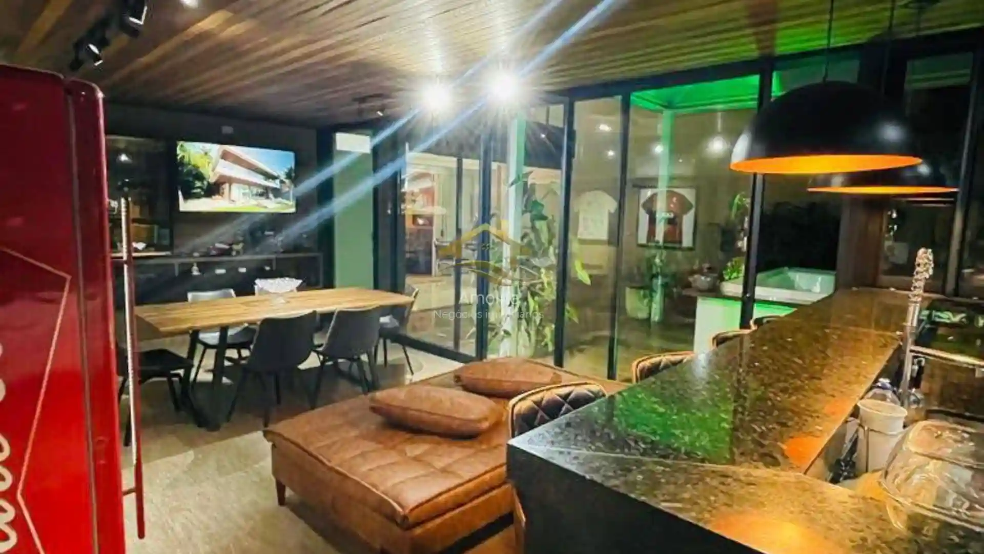 Casa de Condomínio com 3 quartos à venda, 230m² — foto 24 de 34