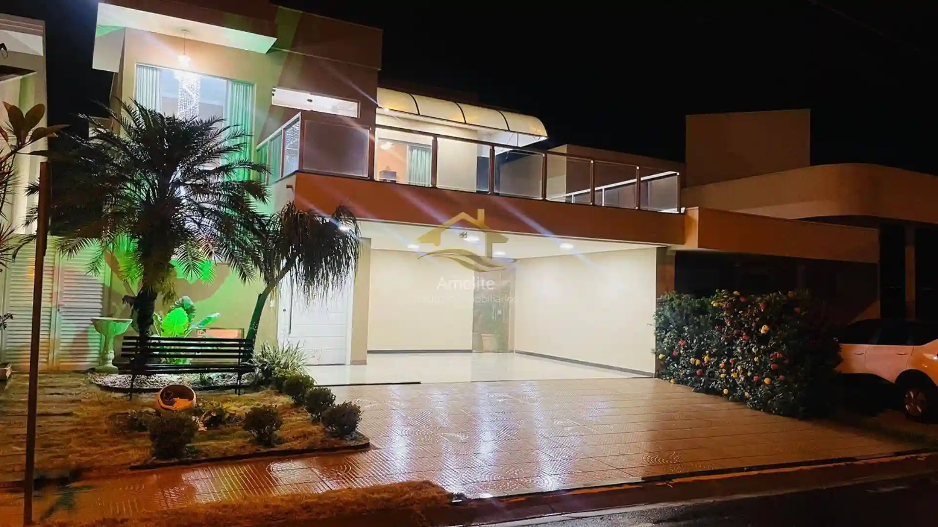 Casa de Condomínio com 3 quartos à venda, 230m² — foto 1 de 34
