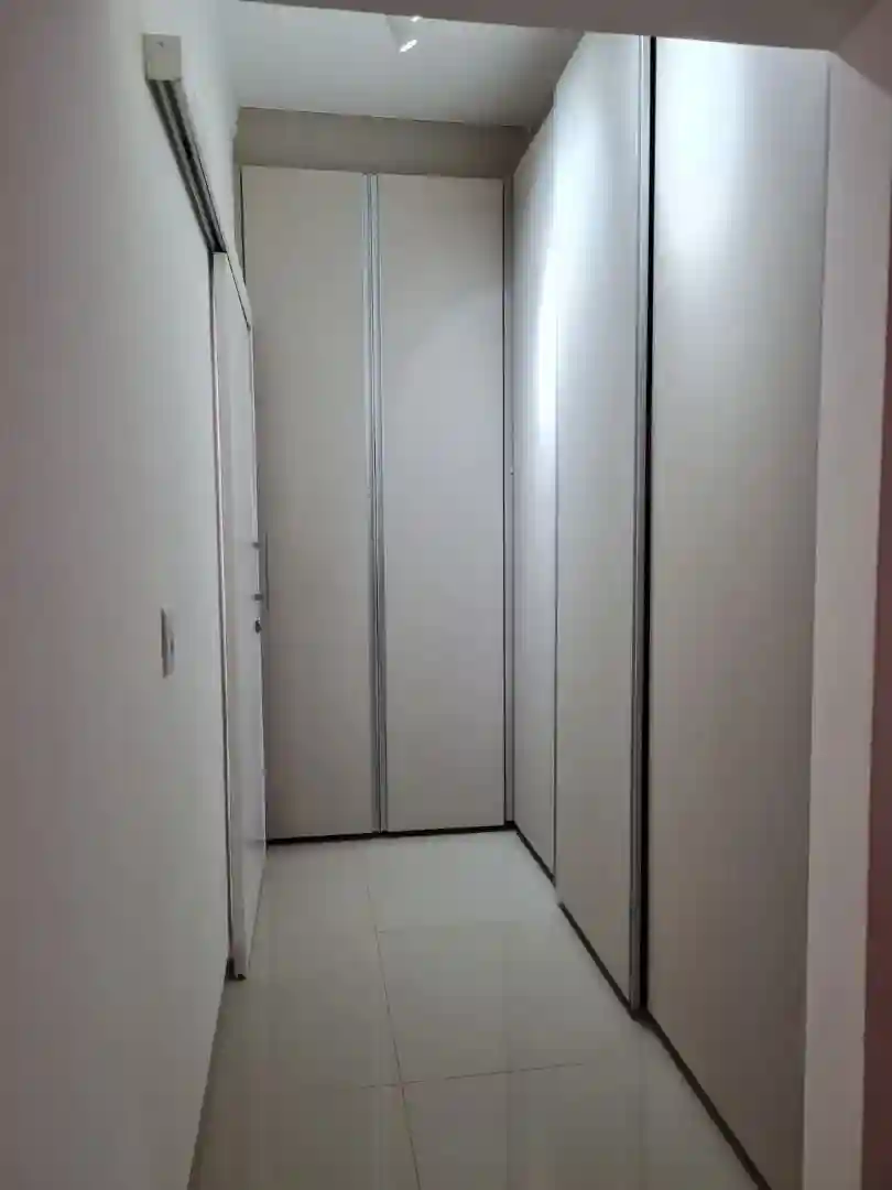 Casa de Condomínio com 3 quartos à venda, 400m² — foto 9 de 9