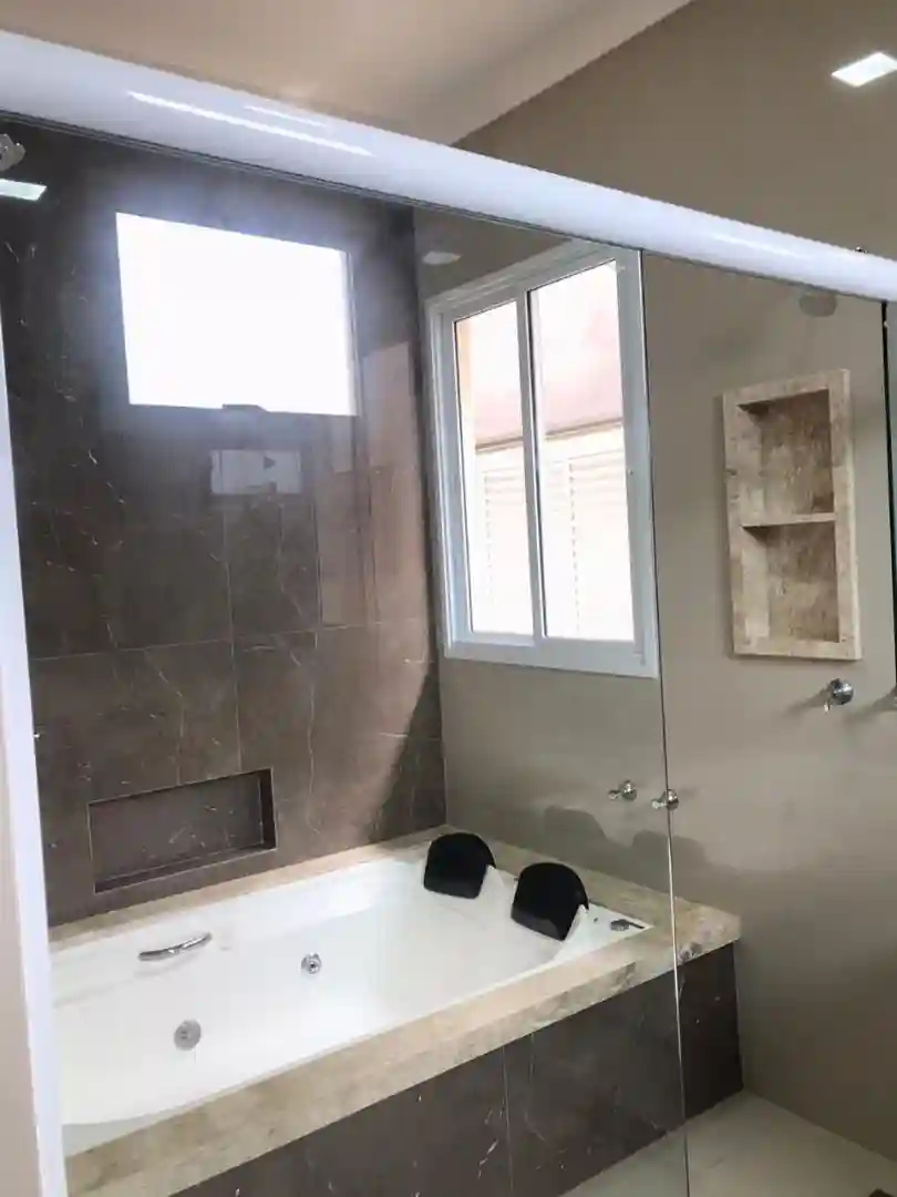 Casa de Condomínio com 3 quartos à venda, 400m² — foto 6 de 9