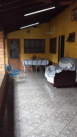 Casa à venda — foto 4 de 4