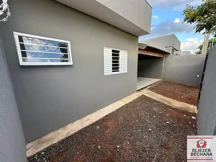 Casa com 3 quartos à venda, 106m² — foto 3 de 24